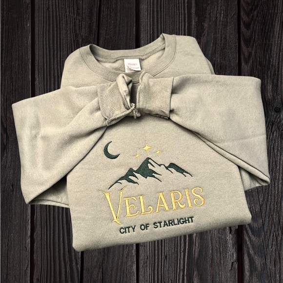 Brand New ACOTAR-Inspired Embroidered Crewneck Sweatshirt - Picture 1 of 1